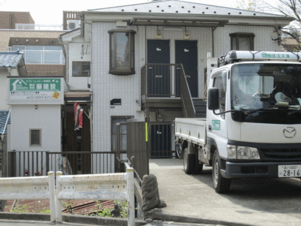 代々木上原にある藤建設の本社外観